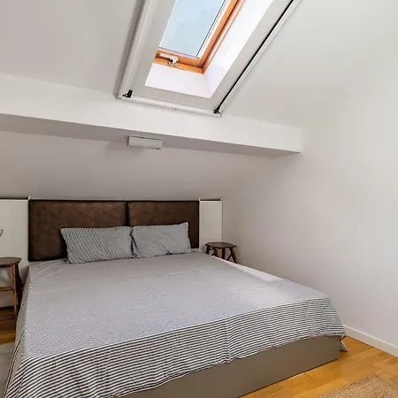 Apartament Design In The Heart Of Scopia